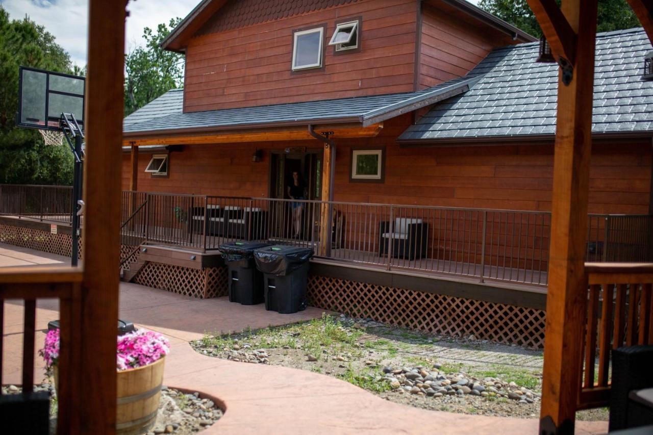 Riverfront Property With Waterfalls Near Yosemite And Bass Lake Oakhurst Zewnętrze zdjęcie